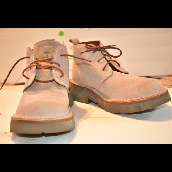 Transit All-Terrain Boots - Tan - Size 42 - Picture 6 of 6